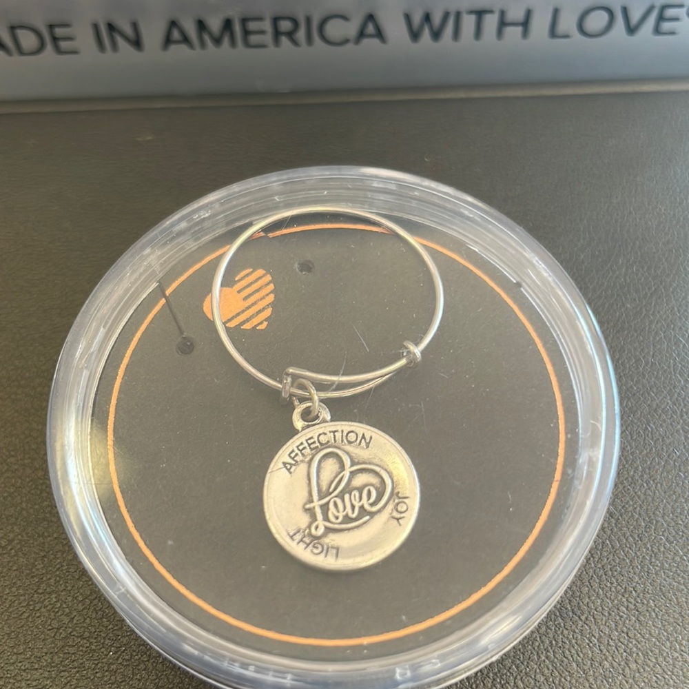 NWT Alex and Ani Love Ring